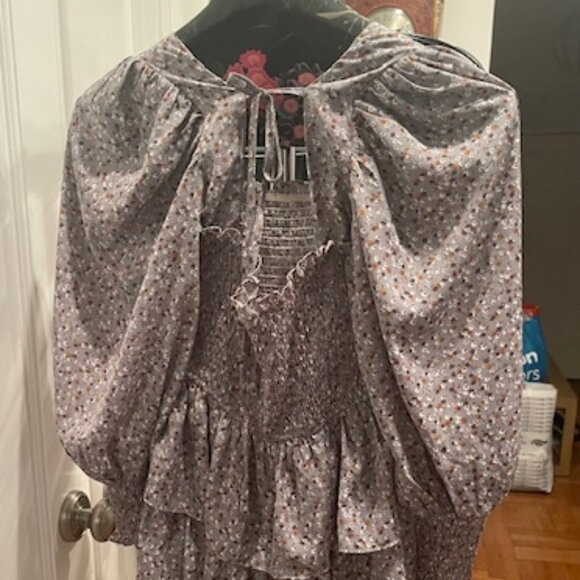 Peasant Dress - Picture 3 of 4